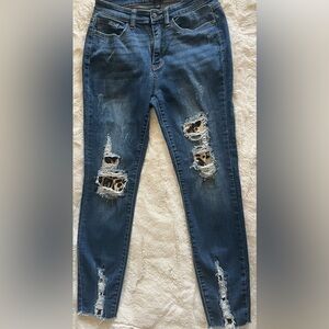 Judy Blue Lizzy High Waist Leopard Patch Skinny Jeans Size 7/28